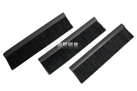 傲群鋁合金/橡膠機柜毛刷：守護設(shè)備運行，筑牢防護屏障?