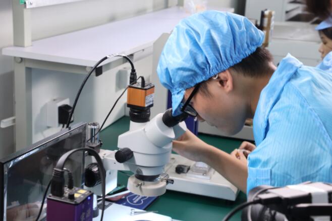 傲群科技自有研發中心